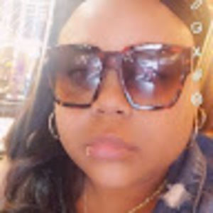 Meet your Posher, Saretha